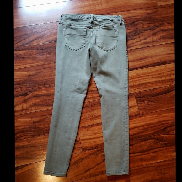 Mossimo mid-rise olive green size 0 zero jeggings - Picture 2 of 4